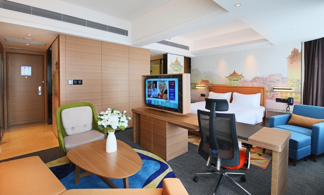 แฮมป์ตัน บาย ฮิลตัน ฝอซาน ซานสุ่ย Hotel ภายนอก รูปภาพ